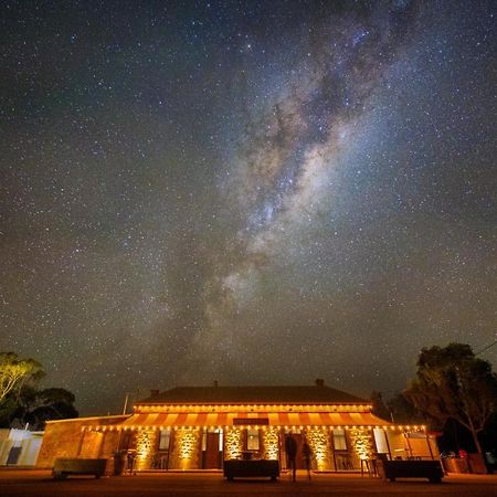 Prairie Hotel Parachilna Экстерьер фото